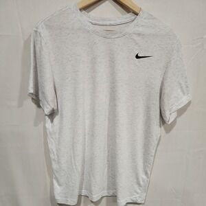The Nike Tee Dri-Fit T-shirt  Mens‎ M Short Sleeve Lt. Grey, Preowned